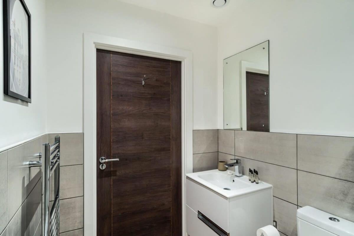 Stayzeni, Alexandra Rise Manchester Super 1 Bed Zewnętrze zdjęcie